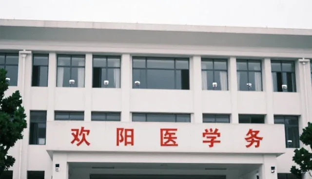 电子配件供应中的质量控制要点与适用环境分析
